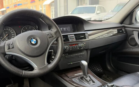 BMW 3 серия, 2011 год, 990 000 рублей, 12 фотография