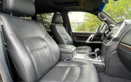 Toyota Land Cruiser 200, 2015 год, 4 600 000 рублей, 8 фотография