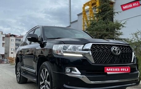 Toyota Land Cruiser 200, 2015 год, 4 600 000 рублей, 2 фотография