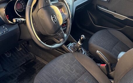 KIA Rio III рестайлинг, 2012 год, 750 000 рублей, 3 фотография