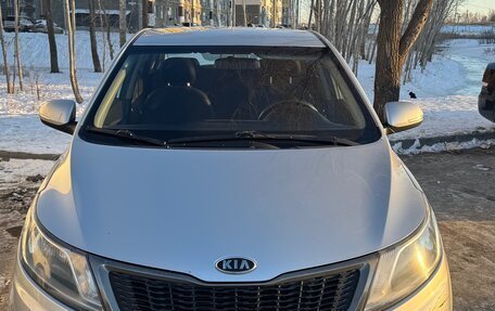 KIA Rio III рестайлинг, 2012 год, 750 000 рублей, 2 фотография