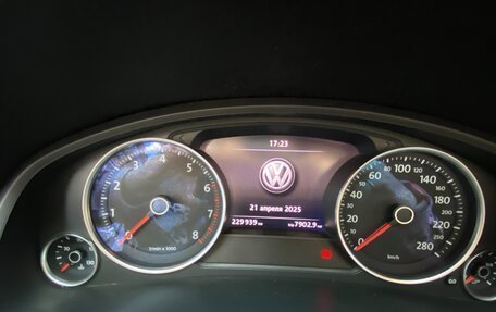 Volkswagen Touareg III, 2014 год, 1 800 000 рублей, 12 фотография