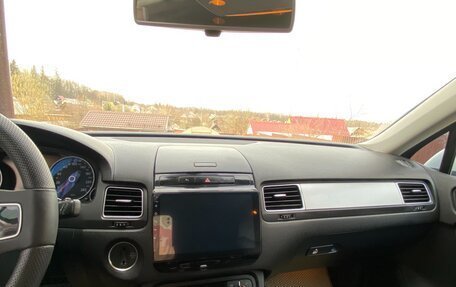 Volkswagen Touareg III, 2014 год, 1 800 000 рублей, 13 фотография