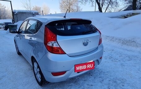 Hyundai Solaris II рестайлинг, 2012 год, 835 000 рублей, 6 фотография