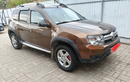 Renault Duster I рестайлинг, 2015 год, 1 050 000 рублей, 3 фотография
