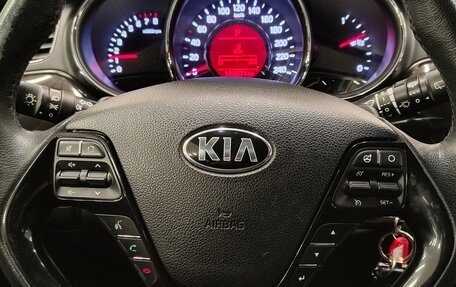 KIA cee'd III, 2014 год, 1 095 000 рублей, 14 фотография