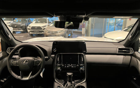 Lexus LX, 2025 год, 20 211 000 рублей, 13 фотография