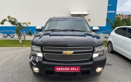 Chevrolet Tahoe III, 2008 год, 1 700 000 рублей, 2 фотография