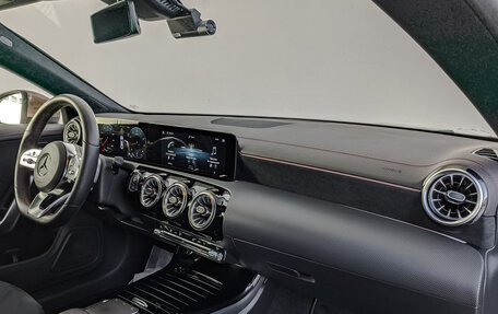 Mercedes-Benz CLA, 2022 год, 3 750 000 рублей, 13 фотография