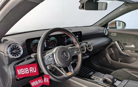 Mercedes-Benz CLA, 2022 год, 3 750 000 рублей, 15 фотография