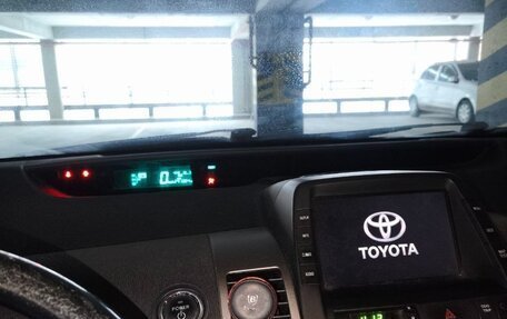 Toyota Prius, 2009 год, 750 000 рублей, 9 фотография