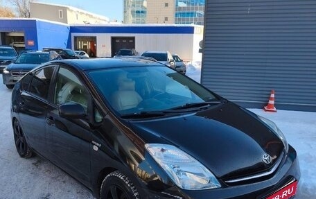 Toyota Prius, 2009 год, 750 000 рублей, 2 фотография