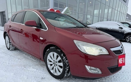 Opel Astra J, 2011 год, 576 000 рублей, 6 фотография