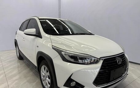 Toyota Yaris XP150 рестайлинг, 2021 год, 1 190 000 рублей, 3 фотография