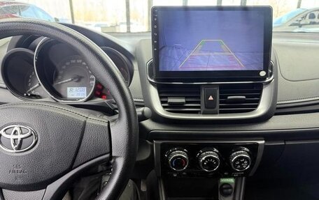 Toyota Yaris XP150 рестайлинг, 2021 год, 1 190 000 рублей, 9 фотография