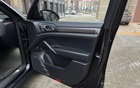 Porsche Cayenne III, 2010 год, 2 199 000 рублей, 12 фотография