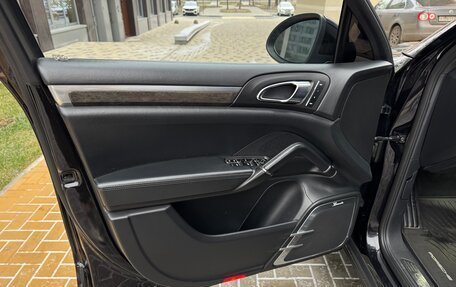 Porsche Cayenne III, 2010 год, 2 199 000 рублей, 16 фотография