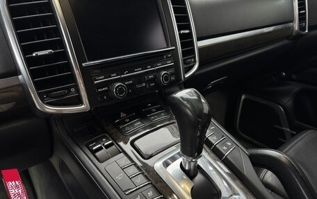 Porsche Cayenne III, 2010 год, 2 199 000 рублей, 20 фотография