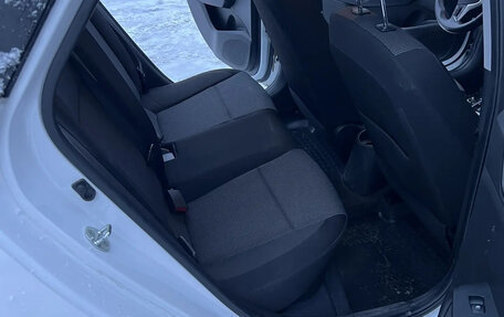Hyundai Solaris II рестайлинг, 2022 год, 1 100 000 рублей, 10 фотография