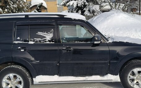 Mitsubishi Pajero IV, 2013 год, 2 500 000 рублей, 3 фотография