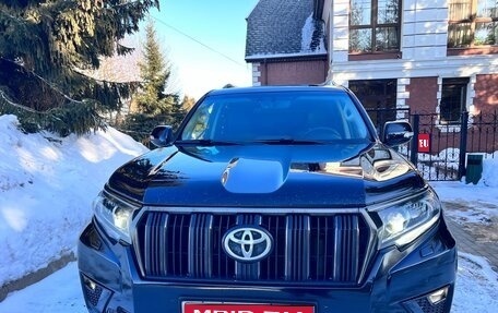 Toyota Land Cruiser Prado 150 рестайлинг 2, 2021 год, 6 450 000 рублей, 1 фотография