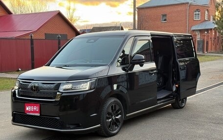 Honda Stepwgn, 2024 год, 3 150 000 рублей, 1 фотография