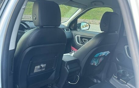 Land Rover Discovery Sport I рестайлинг, 2019 год, 2 200 000 рублей, 10 фотография