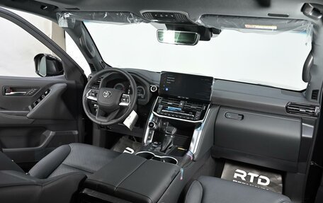 Toyota Land Cruiser, 2025 год, 14 790 000 рублей, 8 фотография