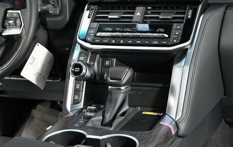 Toyota Land Cruiser, 2025 год, 14 790 000 рублей, 11 фотография