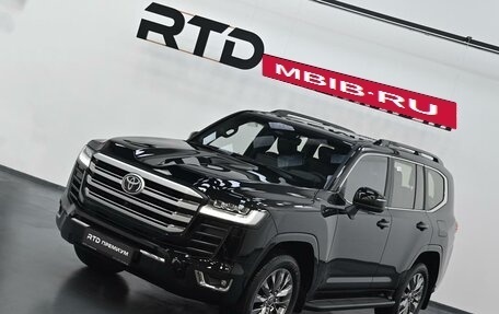 Toyota Land Cruiser, 2025 год, 14 790 000 рублей, 27 фотография