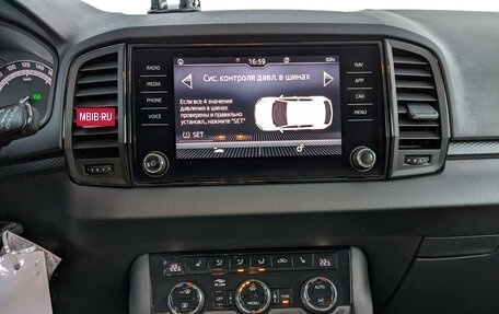 Skoda Karoq I, 2021 год, 2 600 000 рублей, 17 фотография