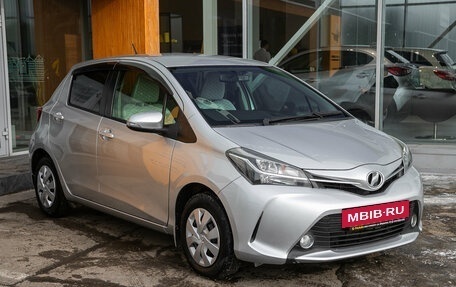 Toyota Vitz, 2014 год, 889 000 рублей, 5 фотография