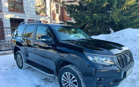 Toyota Land Cruiser Prado 150 рестайлинг 2, 2021 год, 6 450 000 рублей, 4 фотография