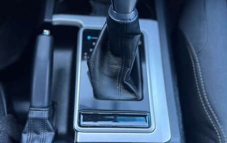 Toyota Land Cruiser Prado 150 рестайлинг 2, 2021 год, 6 450 000 рублей, 10 фотография