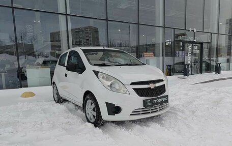 Chevrolet Spark III, 2013 год, 399 000 рублей, 3 фотография