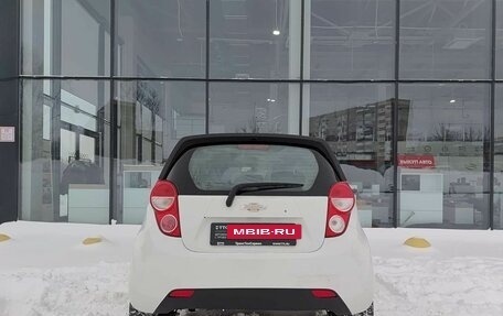 Chevrolet Spark III, 2013 год, 399 000 рублей, 6 фотография