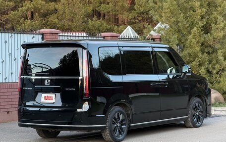 Honda Stepwgn, 2024 год, 3 150 000 рублей, 6 фотография