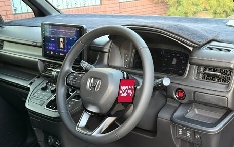 Honda Stepwgn, 2024 год, 3 150 000 рублей, 31 фотография