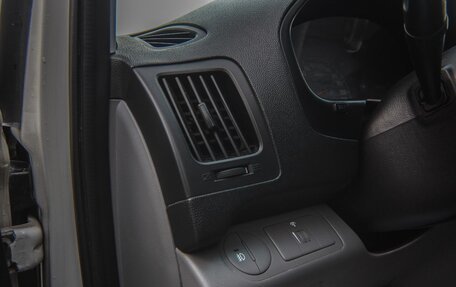 Hyundai Grand Starex Grand Starex I рестайлинг 2, 2011 год, 1 199 000 рублей, 10 фотография