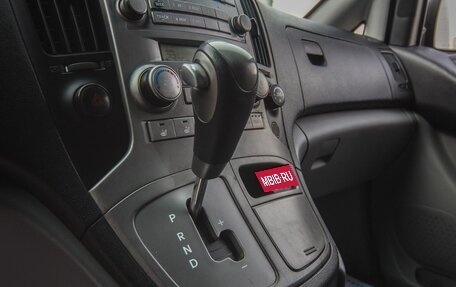 Hyundai Grand Starex Grand Starex I рестайлинг 2, 2011 год, 1 199 000 рублей, 12 фотография