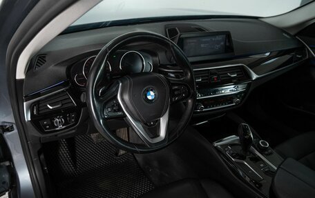 BMW 5 серия, 2018 год, 3 200 000 рублей, 5 фотография