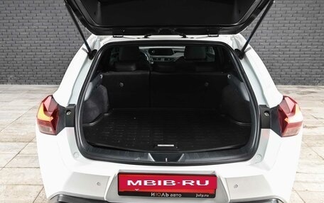 Lexus UX I, 2019 год, 3 400 000 рублей, 9 фотография