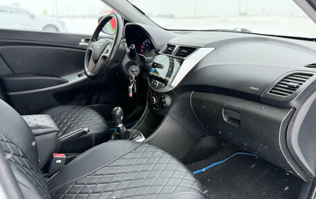 Hyundai Solaris II рестайлинг, 2014 год, 750 000 рублей, 7 фотография