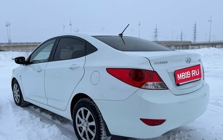 Hyundai Solaris II рестайлинг, 2014 год, 750 000 рублей, 3 фотография