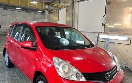 Nissan Note II рестайлинг, 2010 год, 590 000 рублей, 1 фотография