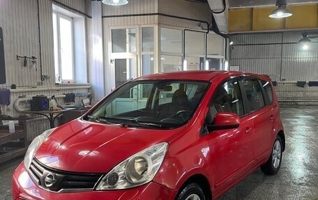 Nissan Note II рестайлинг, 2010 год, 590 000 рублей, 2 фотография
