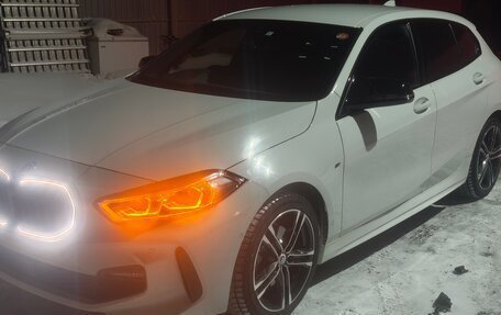 BMW 1 серия, 2022 год, 2 150 000 рублей, 5 фотография