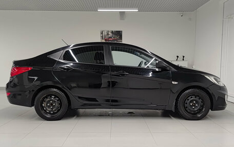 Hyundai Solaris II рестайлинг, 2013 год, 580 000 рублей, 4 фотография