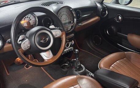 MINI Hatch, 2010 год, 950 000 рублей, 9 фотография