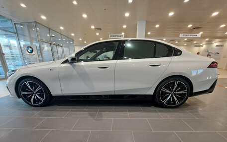 BMW 5 серия, 2025 год, 9 500 000 рублей, 8 фотография